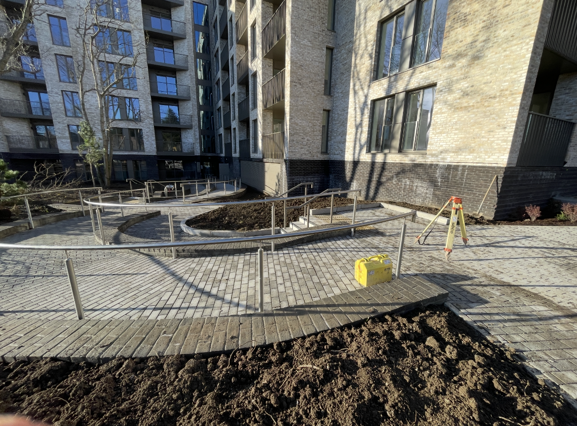 Surveying equipment with site drawings